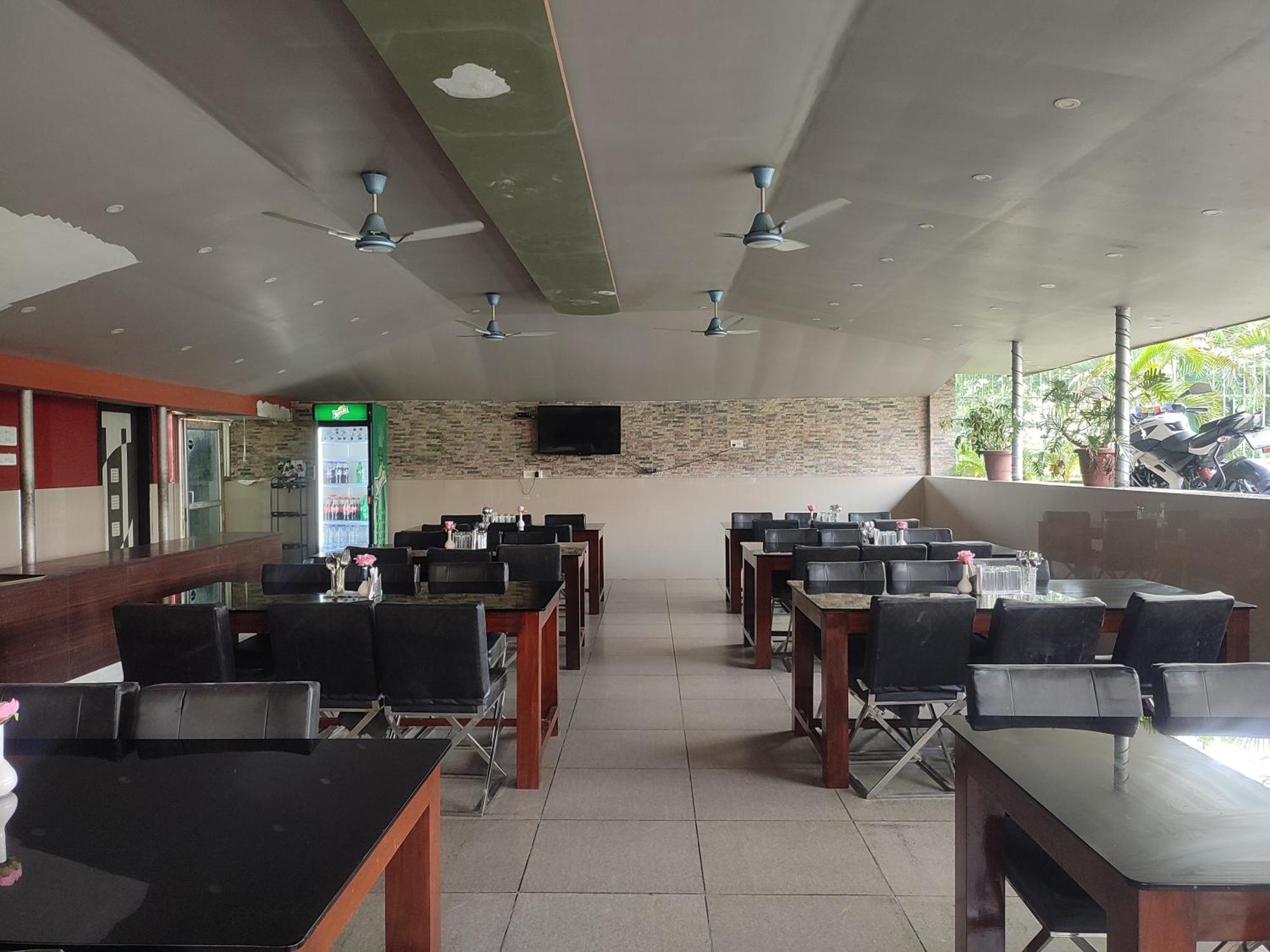 Maa Greenary View - A Holiday Resort Alipur Duar Exterior photo