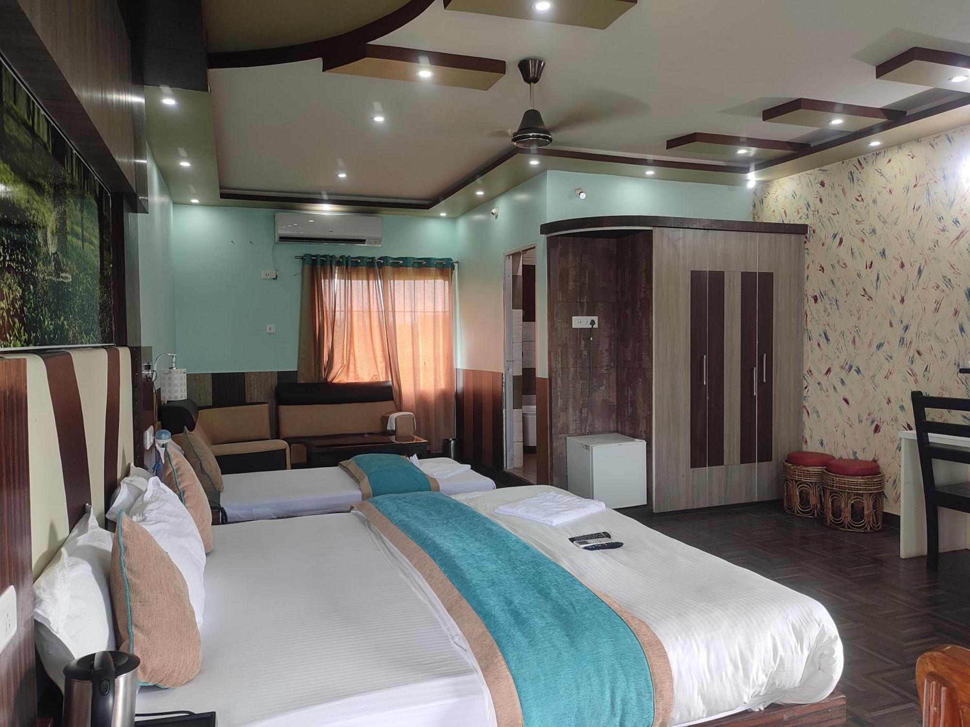 Maa Greenary View - A Holiday Resort Alipur Duar Exterior photo